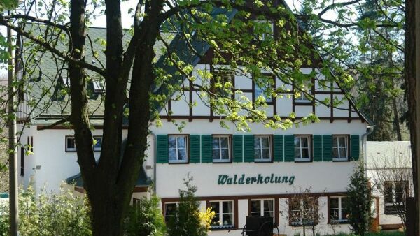 Il Castello Walderholung – Restaurant & Pension, Hohndorf